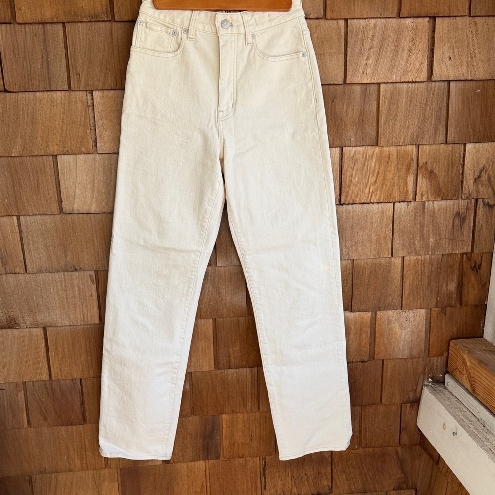 Madewell Curvy 90s Straight Jeans in Off-White